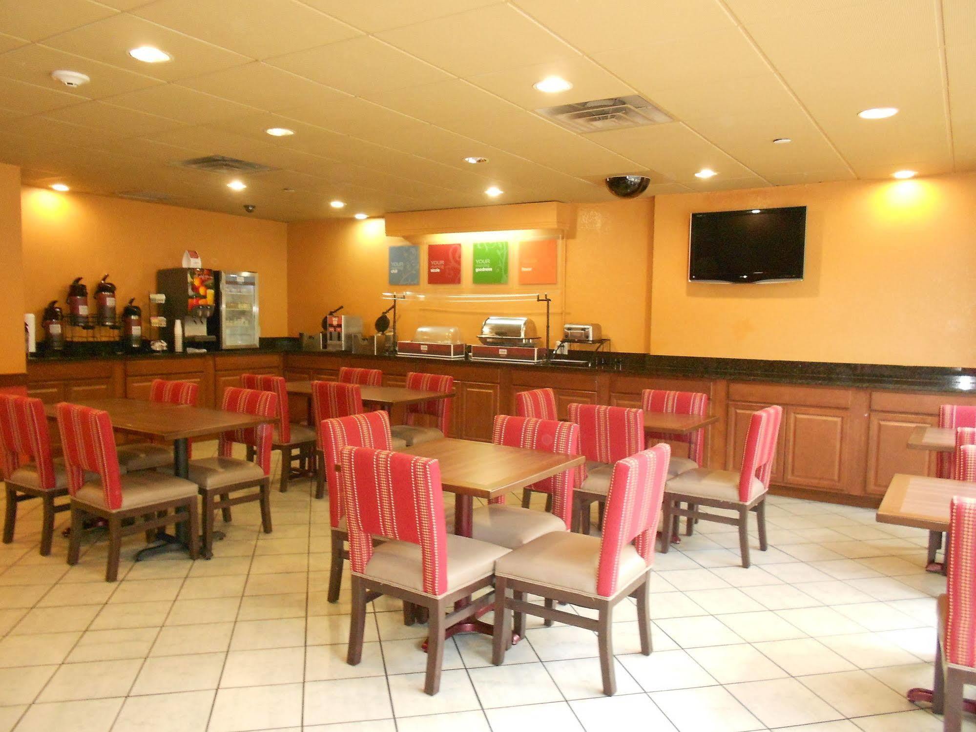 Comfort Inn & Suites Lakeland North I-4 Dış mekan fotoğraf